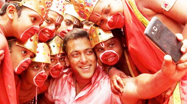 सलमान खान, बजरंगी भाईजान, बजरंगी भाईजान कलेक्शन, बजरंगी भाईजान ब़क्स ऑफिस कलेक्शन, मनोरंजन, Salman Khan, Bajrangi Bhaijaan, Bajrangi Bhaijaan 150 crore, Bajrangi Bhaijaan collections, Collections of Bajrangi Bhaijaan, Bajrangi Bhaijaan Salman Khan, Harshaali Malhotra, Kareena Kapoor, Kabir Khan