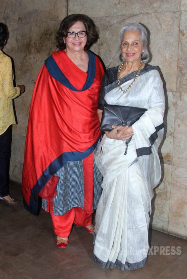 बजरंगी भाईजान, बजरंगी भाईजान रिलीज़, सलमान खान, सलमान खान बजरंगी भाईजान, करीना कपूर, नवाजुद्दीन सिद्दिकी, सैफ अली खान, सलीम खान, सलमा खान, अलवीरा खान, बॉलीवुड, बॉलीवुड न्यूज़, मनोरंजन, Bajrangi Bhaijaan, Salman Khan, Kareena Kapoor, Saif Ali Khan, Salman Khan Bajrangi Bhaijaan, Salim Khan, Salma Khan, Alvira Khan, Nawauddin Siddiqui, Salman Khan Kareena party photos, Salman Kareena Bajrangi Bhaijaan, Bajrangi Bhaijaan photos