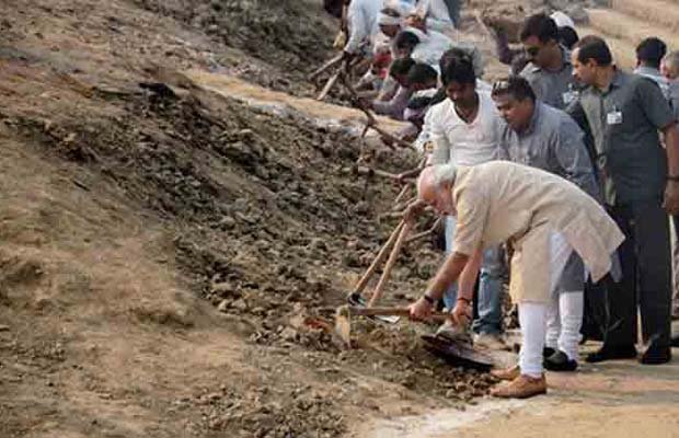 MP Katni news, MP Katni Collector, MP Katni latest news, MP anganwadi workers, swachh bharat abhiyan
