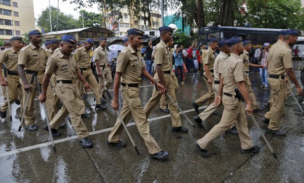 याकूब मेमन, याकूब मेमन फांसी, याकूब मेमन मौत, याकूब मेमन फेमिली, सुलेमान, yakub memon, Yakub Memon Hanged, Yakub Memon Death, Yakub Memon Debate, Sulieman, Usman, supreme court, dead body, yakub memon family