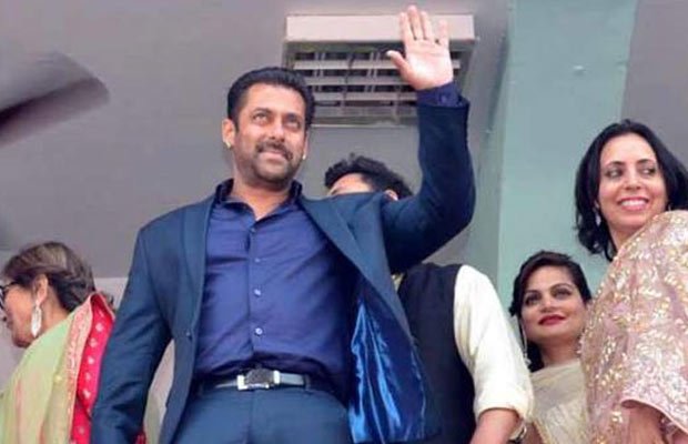सलमान खान के फैंस पर ‘बजरंगी भाईजान’ का खुमार अब भी बरकरार