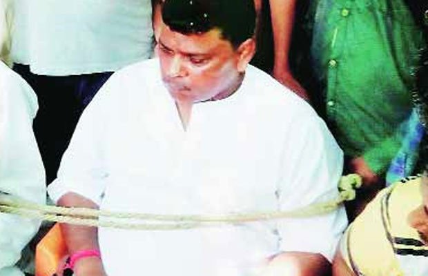 बसपा, बहुजन समाज पार्टी, BSP, BSP MLA hostage, Chandauli MLA hostage, UP MLA hostage, Babban Singh Chauhan, Babban Singh Chauhan hostage, Indian express, city news