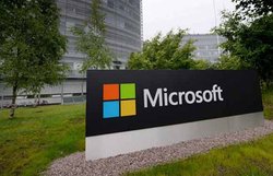 Microsoft में 7,800 नौकरियों पर चलेगी कैंची