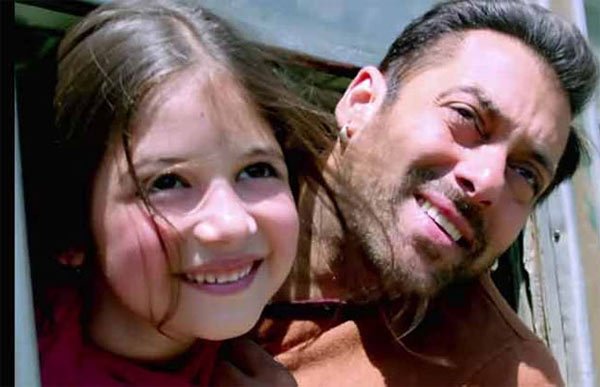 सलमान खान, बजरंगी भाईजान, बजरंगी भाईजान कलेक्शन, बजरंगी भाईजान ब़क्स ऑफिस कलेक्शन, सलमान खान किसान, किसान, बॉलीवुड, मनोरंजन, Salman Khan, Bajrangi Bhaijaan, Bajrangi Bhaijaan 150 crore, Bajrangi Bhaijaan collections, Collections of Bajrangi Bhaijaan, donate, profits, farmers, Bajrangi Bhaijaan Salman Khan, Harshaali Malhotra, Kareena Kapoor, Kabir Khan