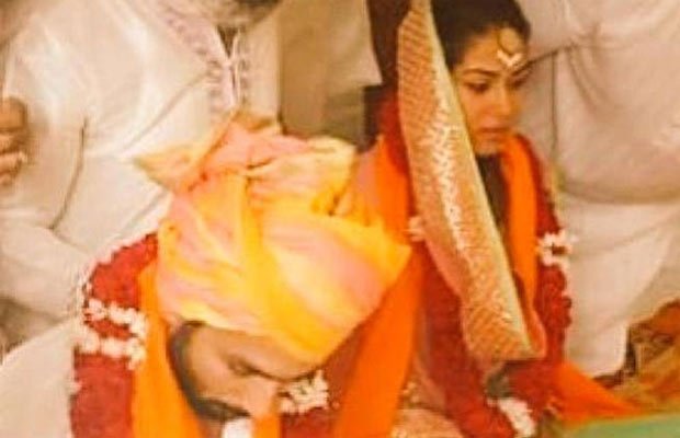 शाहिद कपूर की शादी, शाहिद कपूर, शाहिद कपूर शादी, मीरा राजपुत, शाहिद कपूर मीरा राजपूत, shahid kapoor, shahid kapoor marriage, shahid kapoor wedding, mira rajput, shahid kapoor mira rajput, shahid kapoor sangeet, shahid kapoor sangeet ceremony, Shahid Kapoor vivah, mira rajput, mira rajput shahid kapoor, shahid kapoor wedding card, shahid mira, shahid kapoor wedding card, shahid kapoor wedding invite, shahid kapoor news, shahid kapoor wedding news, shahid kapoor wedding details, shahid kapoor july 7, shahid kapoor mira wedding, ravish kapoor wedding cards, shahid kapoor ravish kapoor