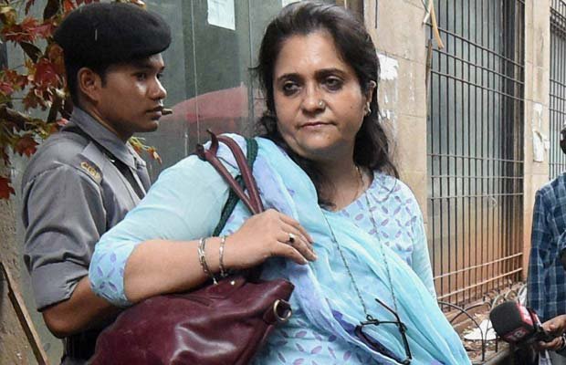 सुप्रीम कोर्ट ने तीस्ता सीतलवाड़ याचिका पर गुजरात सरकार से मांगा जवाब