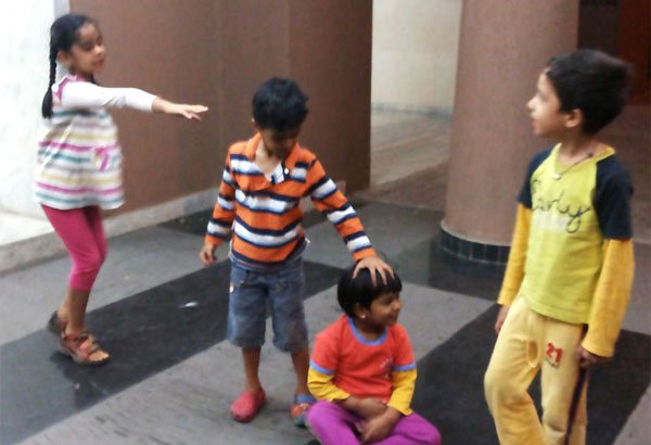 बचपन के टॉप 10 खेल, Top 10 childhood games, Blog, Childhood memories, Childhood Friends Blog, Childhood Days Blog, Childhood Blog, Lifestyle