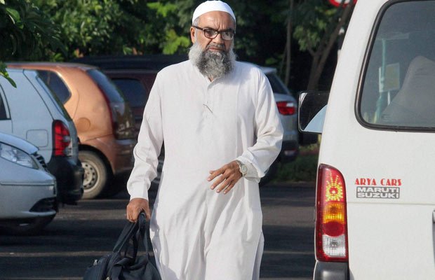 फांसी के बाद परिवार को सौंपा गया याकूब मेमन का शव