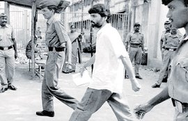 याकूब मेमन, याकूब मेमन फांसी, याकूब मेमन मौत, याकूब मेमन की याचिका, प्रणब मुखर्जी, राष्ट्रपति प्रणब मुखर्जी, सुप्रीम कोर्ट, Yakub Memon, Yakub Memon mercy petition, Yakub Memon mercy plea, Yakub memon hanging, Yakub memon death, Yakub memon execution, Yakub Memon President, President Pranab Mukherjee, Yakub memon news, India news, Supreme Court