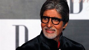 लेकमे फैशन वीक, अमिताभ बच्चन, मनीष मल्होत्रा, डिजाइनर मनीष मल्होत्रा, Bollywood stylish personality, lakme fashion week, amitabh bachchan, manish malhotra