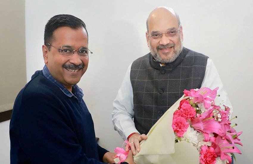 उत्तर-पूर्व दिल्ली में हिंसा रोकने के लिए हाल ही में मुख्यंत्री अरविंद केजरीवाल ने गृह मंत्री अमित शाह से मुलाकात की थी। (फोटो- एजेंसी)