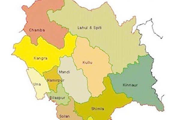 हिमाचल: खाई में गिरी बस, 2 महिलाओं सहित 9 की मौत