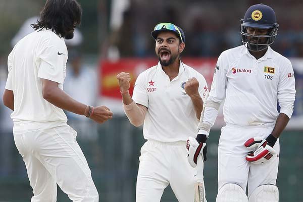 India vs Sri Lanka 3rd Test: श्रीलंका का शीर्ष क्रम लड़खड़ाया, भारत ने कसा शिकंजा