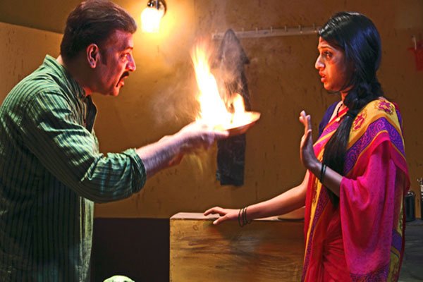 लाखों हैं यहां दिलवाले लाखों हैं यहां दिलवाले