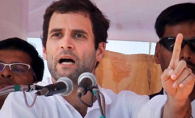 राहुल गांधी, सुषमा स्वराज, ललितगेट, पीएम नरेंद्र मोदी, राहुल गांधी नोट, राहुल गांधी पर्ची, rahul gandhi, rahul gandhi notes, rahul gandhi protest against BJP, sonia gandhi