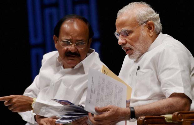 ‘ईश्वर का तोहफा’ हैं नरेंद्र मोदी: वेंकैया नायडू