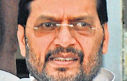 JDU के 4 नेताओं ने BJP से हाथ मिला नीतीश को दिया ज़ोर का झटका
