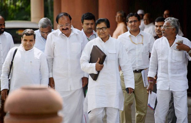 संसद गतिरोध, सर्वदलीय बैठक, कांग्रेस, जद(एकी), वामदलों, भाजपा, Parliament, Congress, JDU, Lok Sabha, Rajya Sabha, Sonia Gandhi, JDU, Narendra Modi, BJP