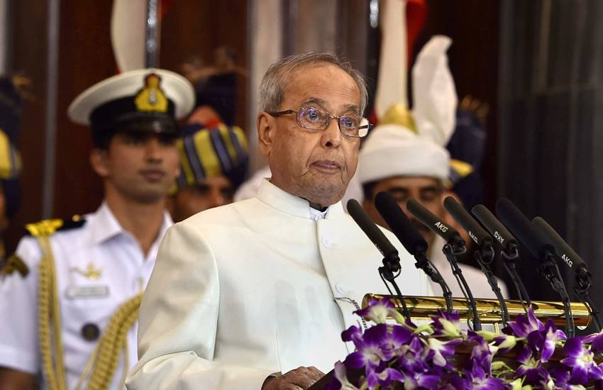अपने विदाई समारोह में बोलते राष्‍ट्रपति प्रणब मुखर्जी। (PTI Photo)