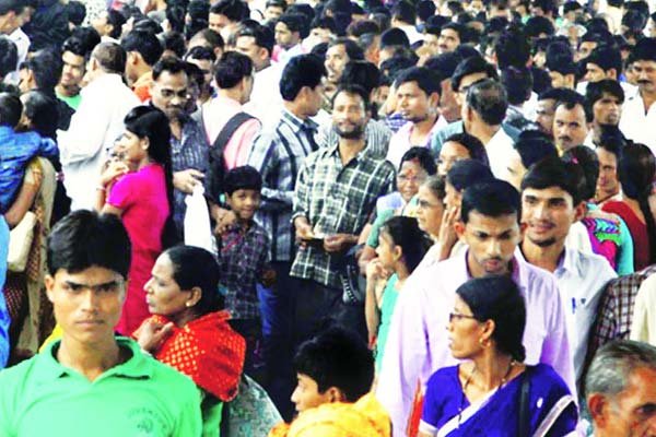 जनसंख्या नियंत्रण की चुनौती