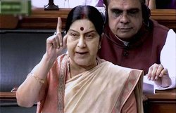सुषमा की अपील-अफ्रीकी लोगों से हाथ मिलाकर कहें India loves you, टि्वटर पर यूं उड़ी खिल्‍ली