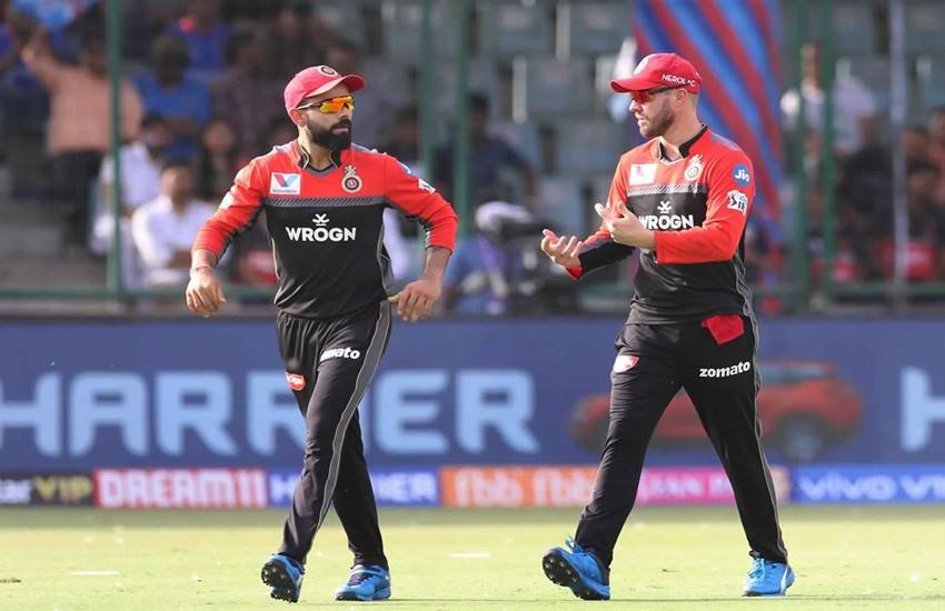 विराट कोहली और एबी डिविलियर्स आईपीएल में आरसीबी के लिए खेलते हैं। (सोर्स-सोशल मीडिया)