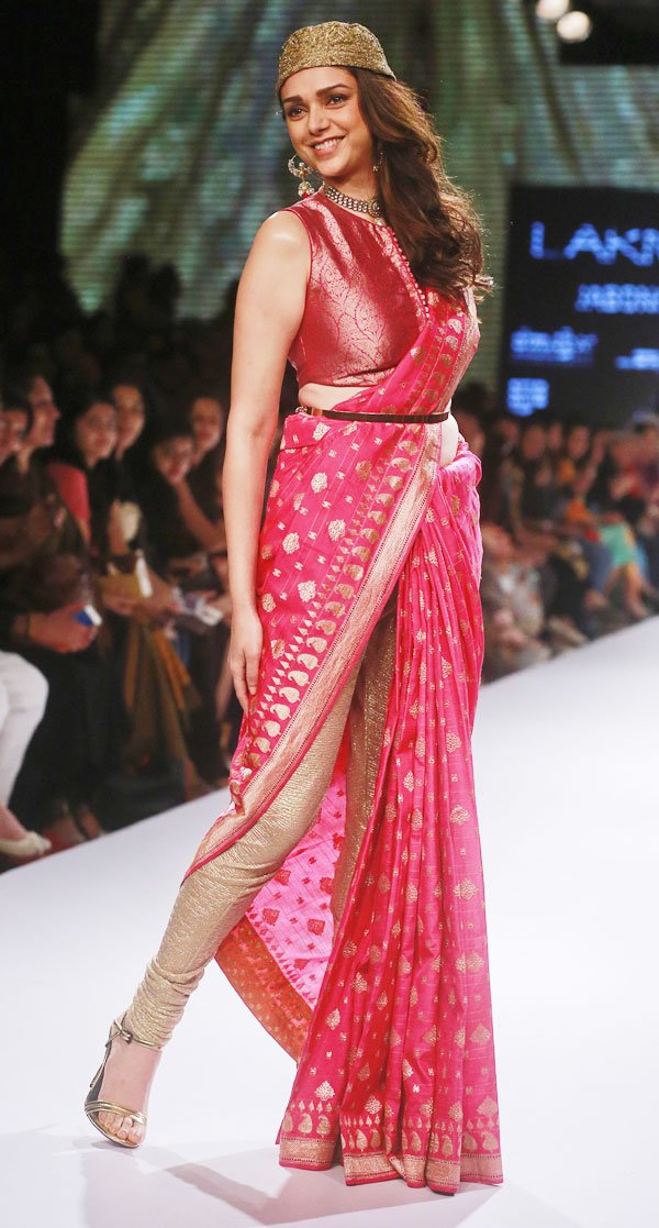 लेक्मे फैशन वीक, शाहिद कपूर, फैशन शो, मीरा यादव, मंदिर वेदी, mandira vedi, shahid kapoor, meera yadab, lakme fashion week
