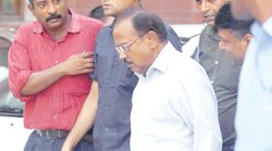 पाक को भारत का मुंहतोड़ जवाब, कहा: ‘अगर हुर्रियत नेताओं से पाक ने किसी तरह की वार्ता की तो ठीक नहीं होगा’