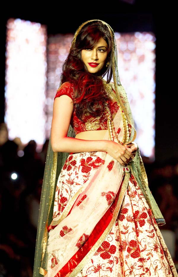 अमेजन इंडिया, कॉचर फैशन वीक, डिजाइनर कलेक्शन, Shilpa Shetty, Amazon India Couture Week 2015, Amazon Idnia, couture fashion week,