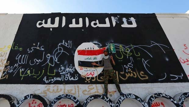 ISIS ने चौथी बार फहराए गए जम्मू-कश्मीर में अपने झंडे
