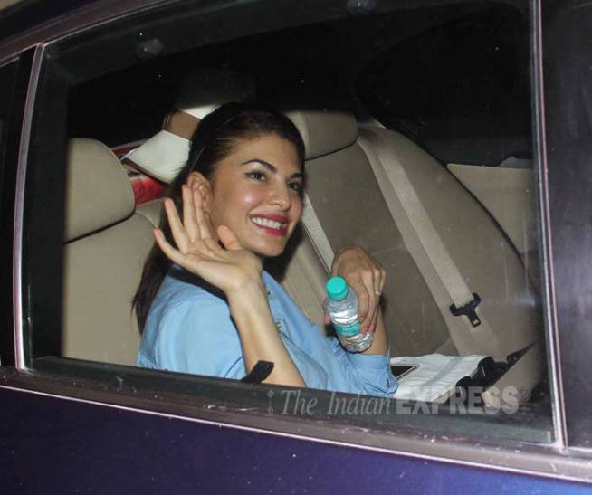 । मैं अपने दो बेहतरीन साथी कलाकार सिद्धार्थ मल्होत्रा और अक्षय कुमार के साथ जन्मदिन मनाकर प्रसन्न हूं। 14 अगस्त को जैकलीन की ब्रदर्स फिल्म आने वाली है, जिसका निर्देशन करन मल्होत्रा ने किया है।