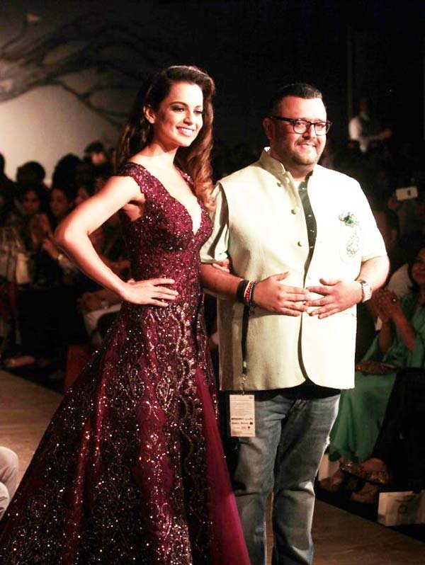अमेजन इंडिया कॉचर फैशन वीक, कॉचर फैशन वीक 2015, अमेजन इंडिया वीक, कंगना रनौत, Amazon India Couture Week 2015, AICW 2015, kangna Ranaut, amazon india,