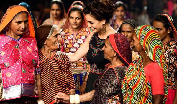 लेक्मे फैशन वीक, शाहिद कपूर, फैशन शो, मीरा यादव, मंदिर वेदी, mandira vedi, shahid kapoor, meera yadab, lakme fashion week