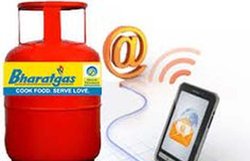 LPG कन्ज्यूमर्स के लिए खुशखबरीः अब ऑनलाइन होगी गैस बुकिंग