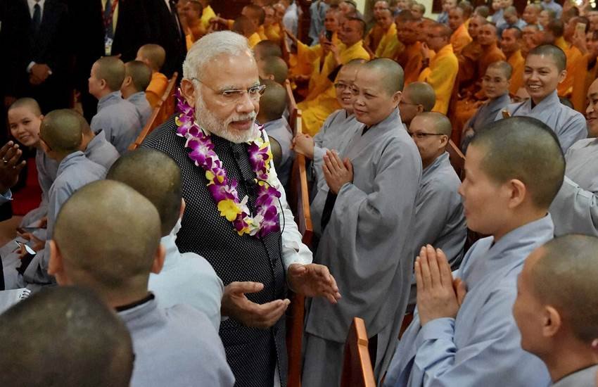 प्रधानमंत्री नरेंद्र मोदी ने वियतनाम दौरे पर कई बड़े एलान किया। (Photo: PTI)