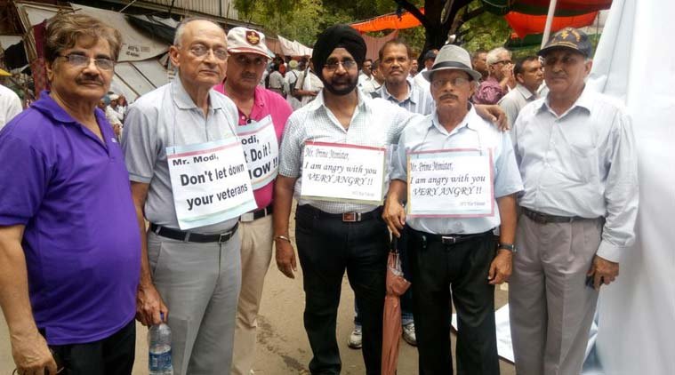वन रैंक वन पेंशन, पूर्व सैन्यकर्मी, नरेंद्र मोदी स्पीच, लाल किला, जंतर-मंतर, one rank one pension, OROP, narendra modi, former army soldiers