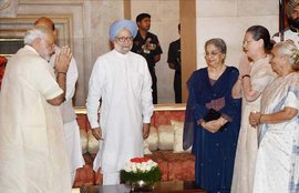 नरेंद्र मोदी, मनमोहन सिंह, अरविंद केजरीवाल, नजीब जंग, सोनिया गांधी, राजनाथ सिंह, सुमित्रा महाजन, स्वतंत्रता दिवस sumitra mahajan, sonia gandhi, rajnath singh, narendra modi, najeeb junj, arvind kejriwal, independence day
