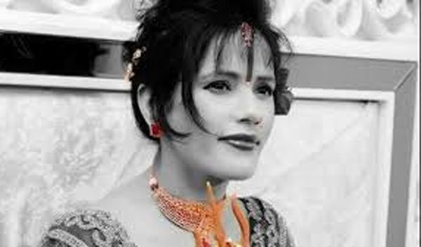 राधे मां, राधे मां पवित्र, radhe maa, radhe maa complainst, radhe maa obscenity, radhe maa police complaint, radha maa controversy, mumbai news, maharashtra news