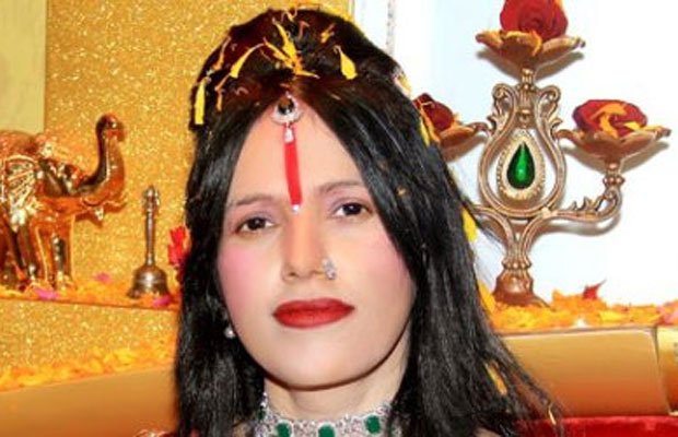मुश्किल में राधे मां: पुलिस ने भेजा समन, 7 लोगों को खुदकुशी के लिए उकसाया था