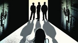 मुंह में ठूसा दुपट्टा, फिर निकाली आंखें इसके बाद किया नाबालिग के साथ गैंग रेप