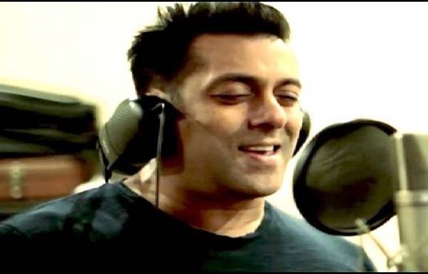 सलमान खान, सिंगर सलमान खान, मैं हूं हीरो तेरा, हीरो मूवी, अथिया शेट्टी, सूरज पंचोली, sooraj pancholi, athiya shetty, hero movie, salman khan, dabang salman, main hun hero tera song