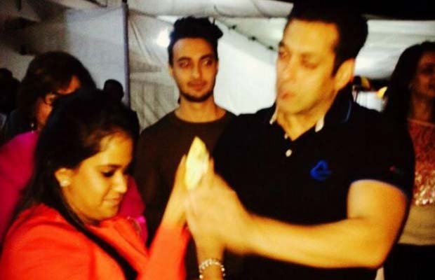 सलमान खान, अर्पिता खान, अरबाज खान, पुलिस रेड, अर्पिता खान जन्मदिन पार्टी, salman khan, Arpita khan, Arpita Birthday Party