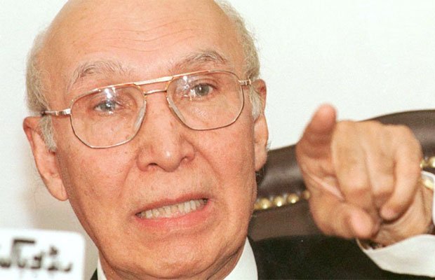 एनएसए वार्ता, सरताज़ अजीज, भारत सरकार, कश्मीर मुद्दा, भारत-पाक एनएसए वार्ता, India-pak NSA meet, NSA meeting, kashmir, indian govengment, sartaj aziz एनएसए वार्ता, सरताज़ अजीज, भारत सरकार, कश्मीर मुद्दा, भारत-पाक एनएसए वार्ता, India-pak NSA meet, NSA meeting, kashmir, indian govengment, sartaj aziz