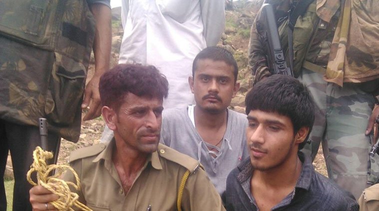 जम्मू-कश्मीर, आतंकी हमला, पाकिस्तानी आतंकी, कासिम खान, Jammu Kashmir, Terrorist, JK Terrorist Attack, Pakistan