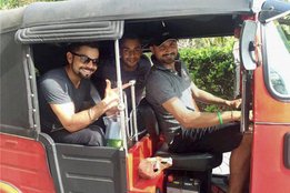 विराट कोहली, संगकारा, क्रिकेट, बैडमिंडन, कोलंबो, टीम इंडिया जीत, team india, badminton, virat kohli, kumar sangakkara, cricekt