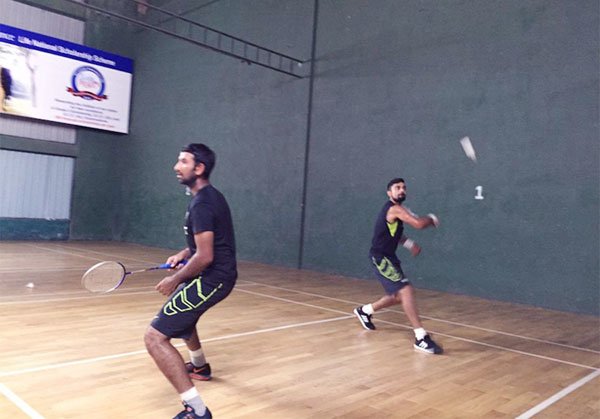 विराट कोहली, संगकारा, क्रिकेट, बैडमिंडन, कोलंबो, टीम इंडिया जीत, team india, badminton, virat kohli, kumar sangakkara, cricekt