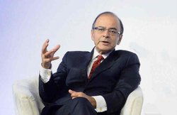 जेटली को अगले साल जीएसटी लागू होने का भरोसा