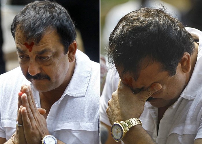 गवर्नर ने खारिज की संजय दत्त की याचिकाः नहीं मिलेगी माफी, जेल ही रहेंगे मुन्नभाई गवर्नर ने खारिज की संजय दत्त की याचिकाः नहीं मिलेगी माफी, जेल ही रहेंगे मुन्नभाई