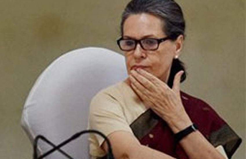dispute, congress state president, kishor upadhayay, cm harish rawat, party president sonia gandhi, resolve the issue