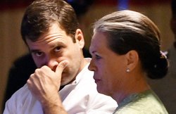 आंतरिक चुनाव टाला कार्यसमिति ने, राहुल गांधी को अभी जिम्मेदारी नहीं